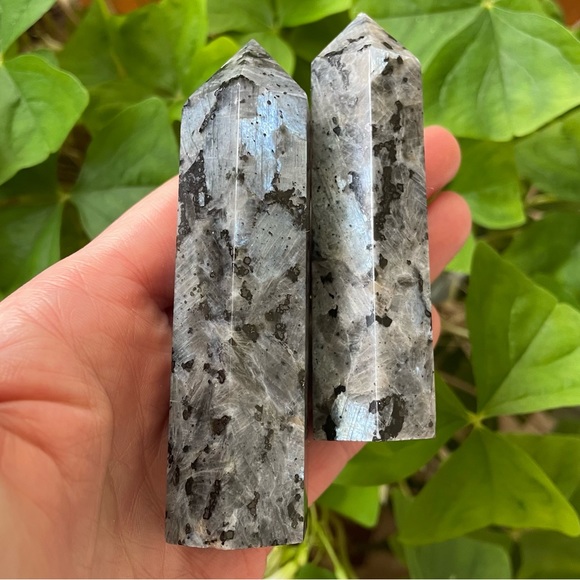 ⚡️2 Larvikite Crystal Flashy Towers⚡️ - Picture 4 of 13